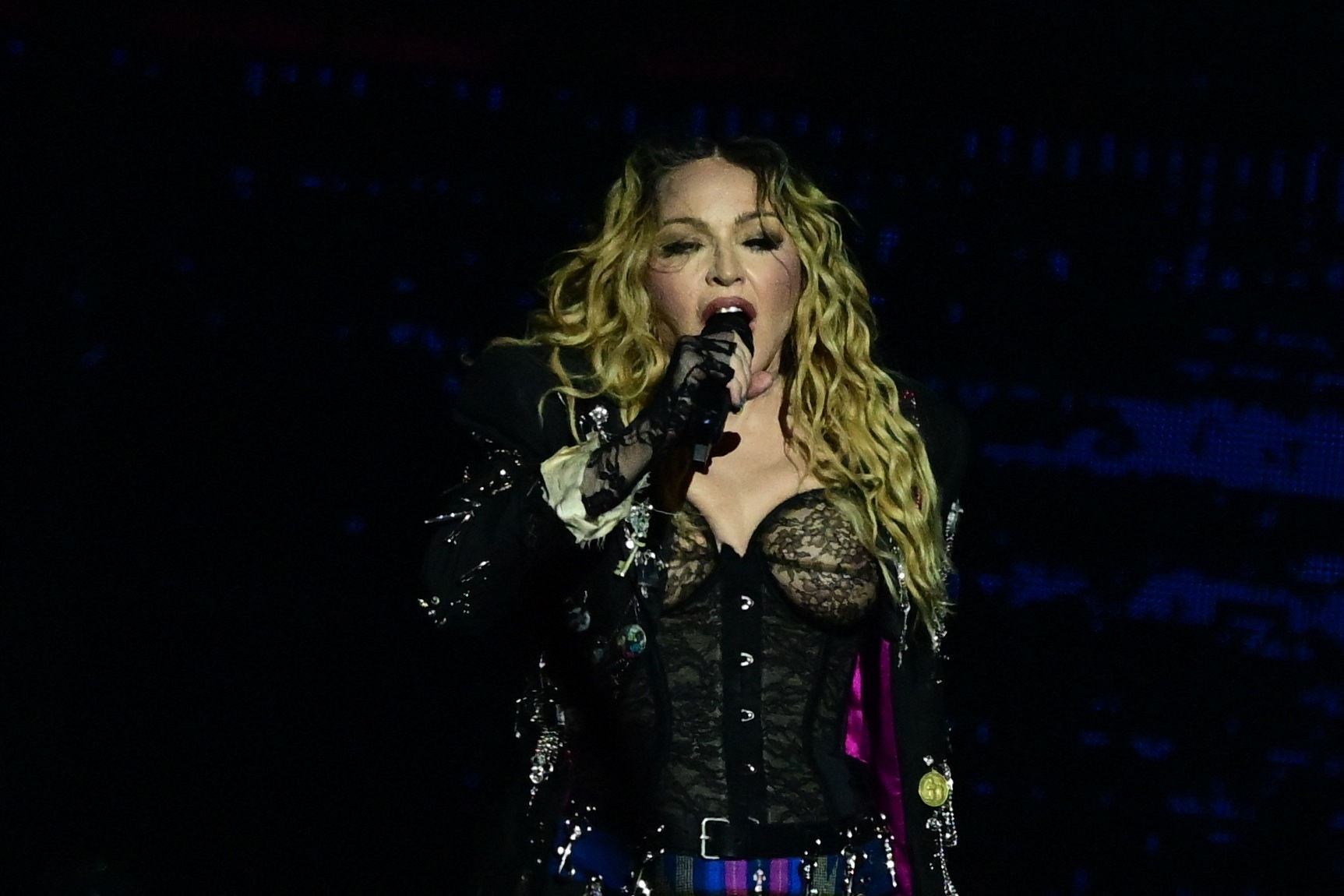 Madonna fez show histórico na praia de Copacabana, no Rio