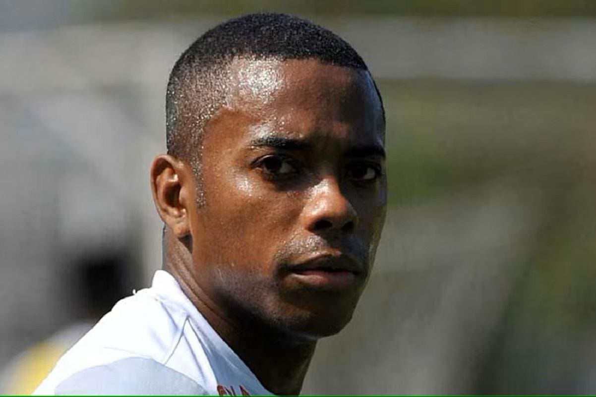 Futuro de Robinho será decidido pelo STJ, após Itália pedir cumprimento de pena no Brasil