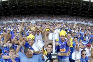 Torcida do Cruzeiro promete lotar o Mineirão, quinta (30), contra a Católica de Quito