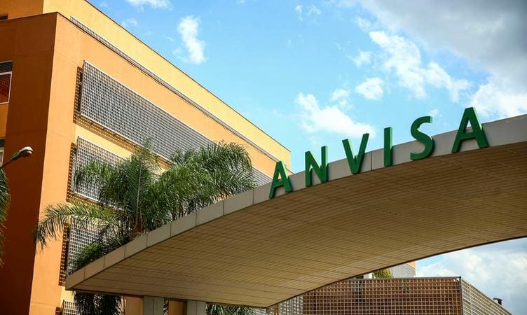 todos medicamentos vendidos no Brasil devem ser aprovados pela Anvisa