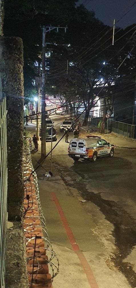 Caso ocorreu na rua Domingos Grosso, nas proximidades de um shopping
