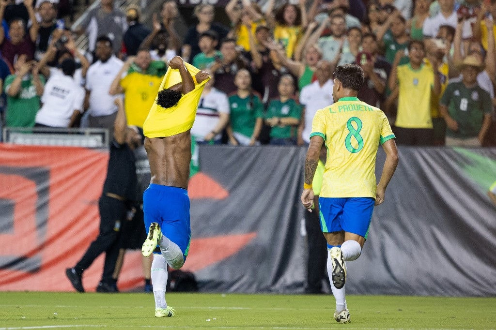 Endrick entrou no segundo tempo e fez o gol da vitória brasileira 