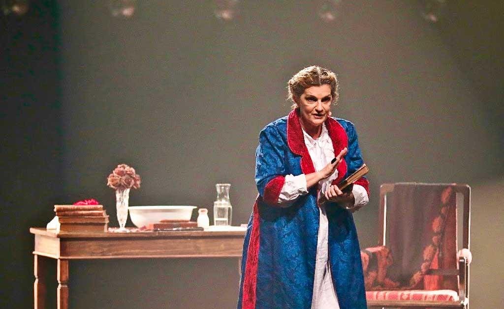 Grande sucesso, o espetáculo “Helena Blavatsky, a voz do silêncio” estreia em Belo Horizonte, no dia 21 de abril, no Teatro Feluma