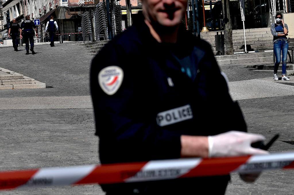 Atentado a faca na França
