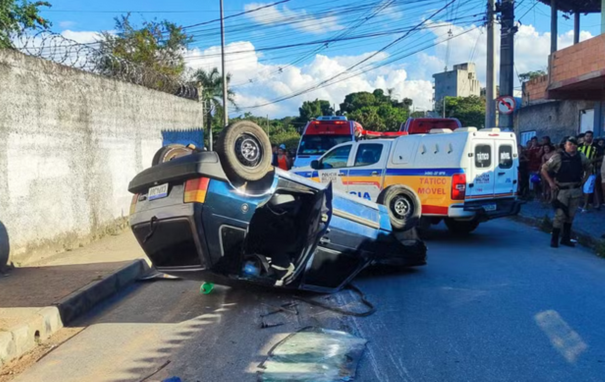 No último dia das mães, motorista inabilitado causou acidente que matou mulher e o filho em Santa Luzia