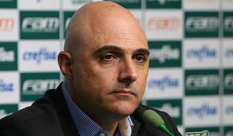 Presidente do Palmeiras criticou expulsão de Dedé e falou em união entre os clubes brasileiros