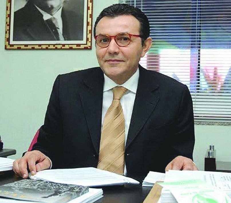 Presidente do PSB, Carlos Siqueira afirmou que cobrará de Haddad a formação de uma frente democrática