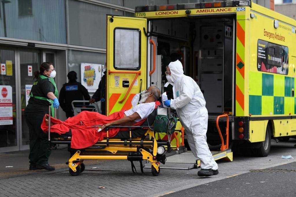 Variante britânica do coronavírus aponta uma maior mortalidade