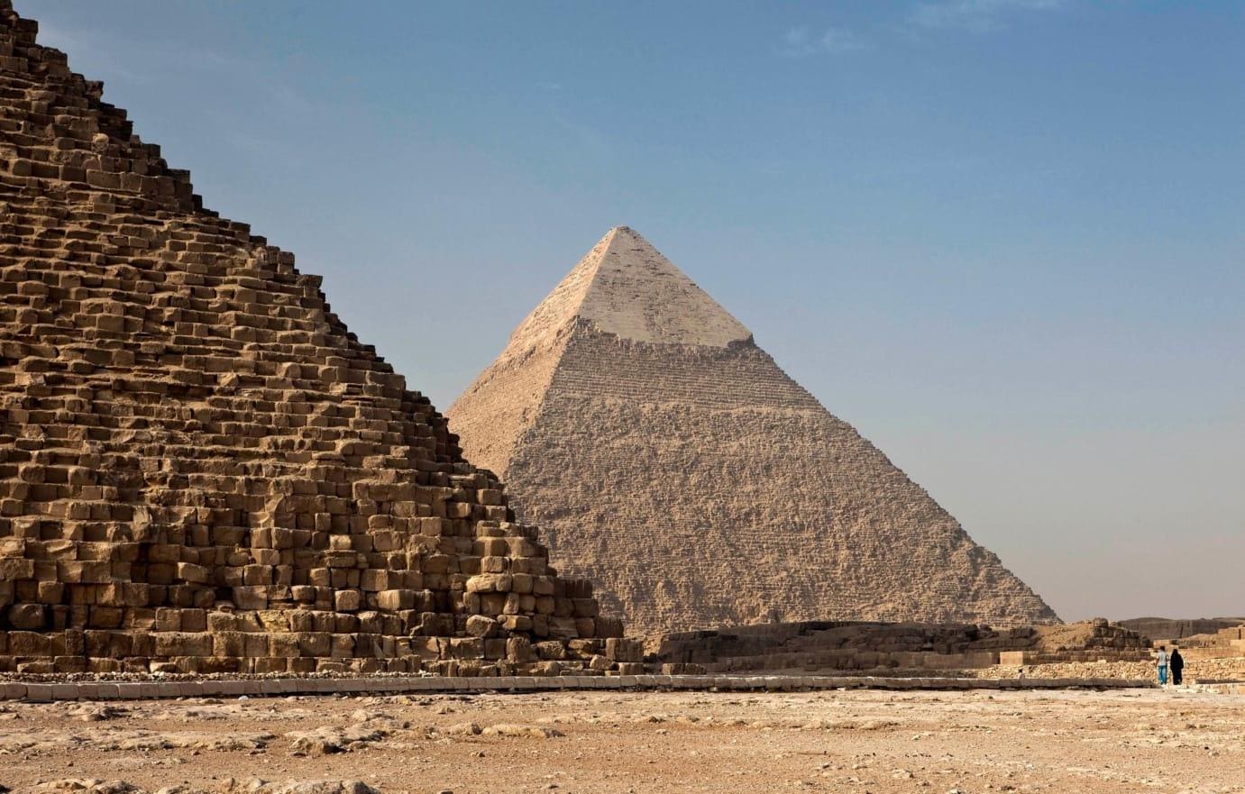 As pirâmides são cartões-postais do Egito e estão apouca distância do centro da capital Cairo