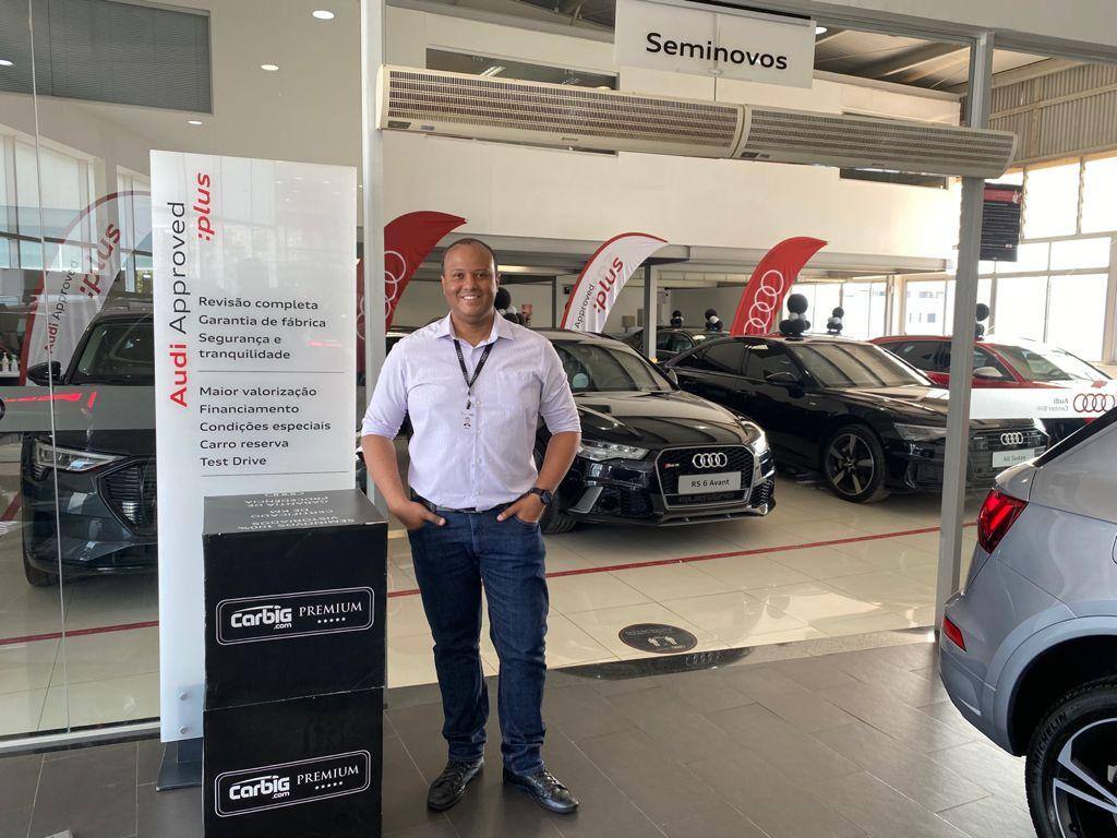 O executivo Bruno Augusto Machado é o gerente da Carbig Premium, empresa do Carbel Auto Group