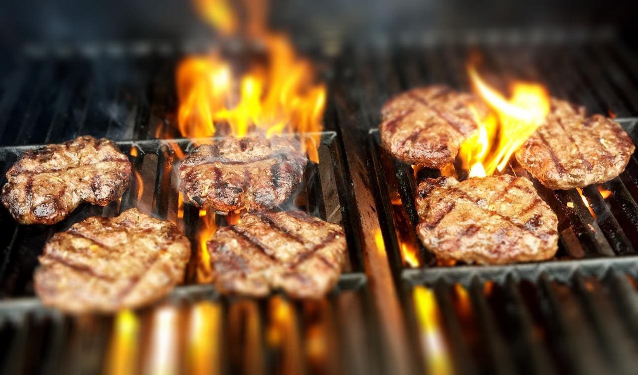  Paixão nacional, o churrasco tem uma data pra chamar de sua: 24 de abril
