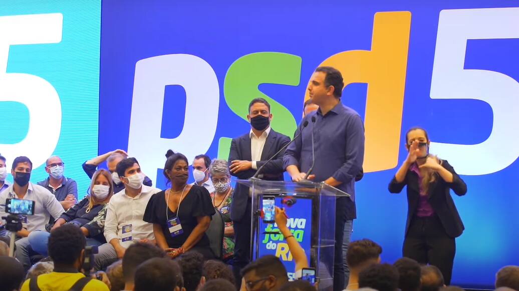 Rodrigo Pacheco, presidente do Senado, em encontro do PSD