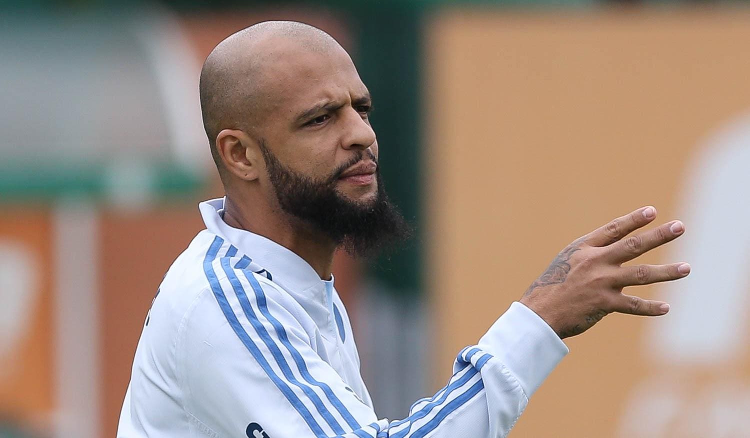 Felipe Melo foi assaltado no Rio de Janeiro neste sábado (2)