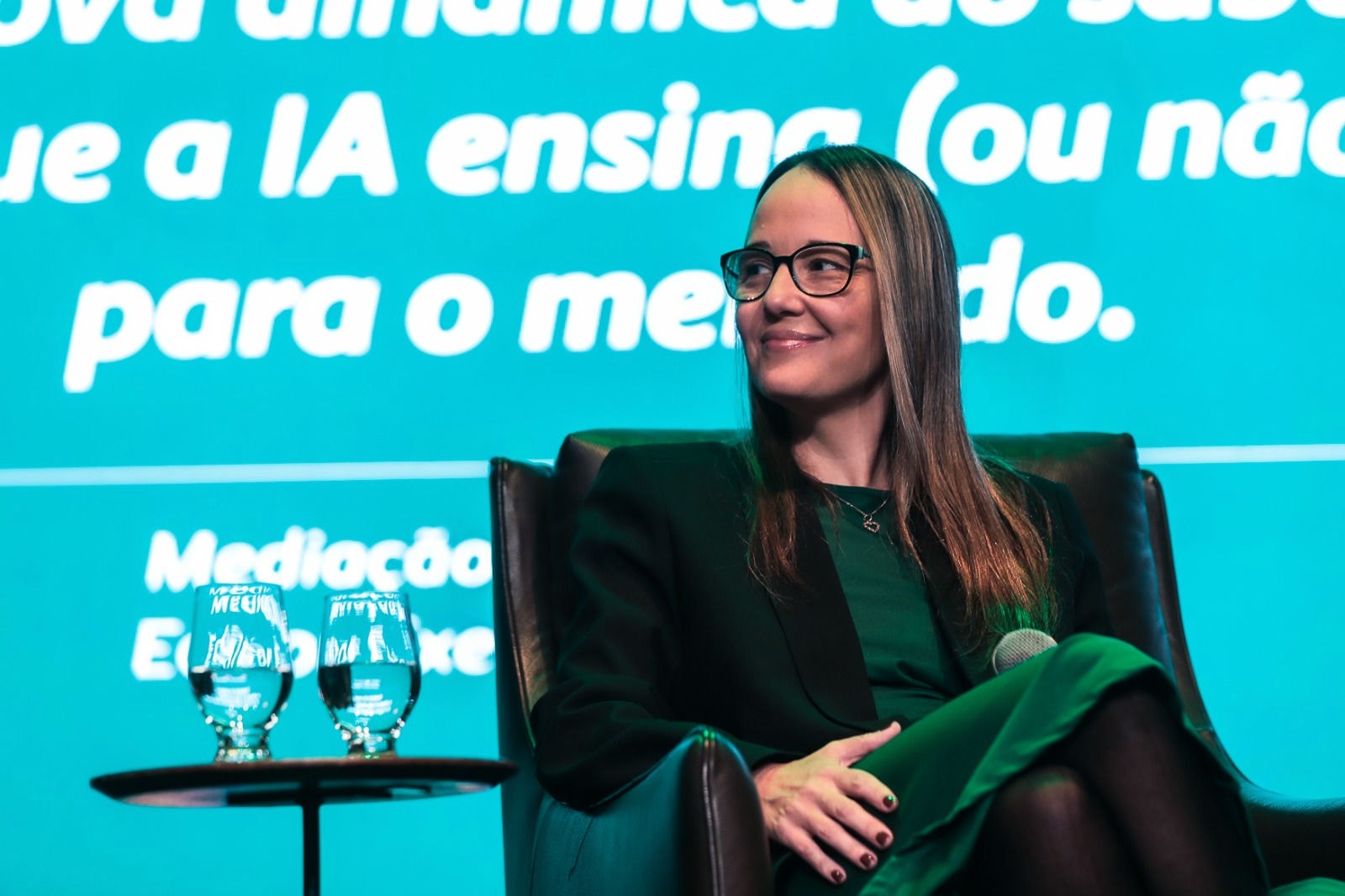 Marina Portela participou do painel “O que a IA ensina (ou não) para o mercado”