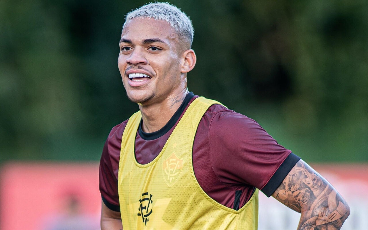 Maykon Jesus é a única opção para a lateral esquerda do Vitória na Copa do Nordeste (Foto: Victor Ferreira / EC Vitória)