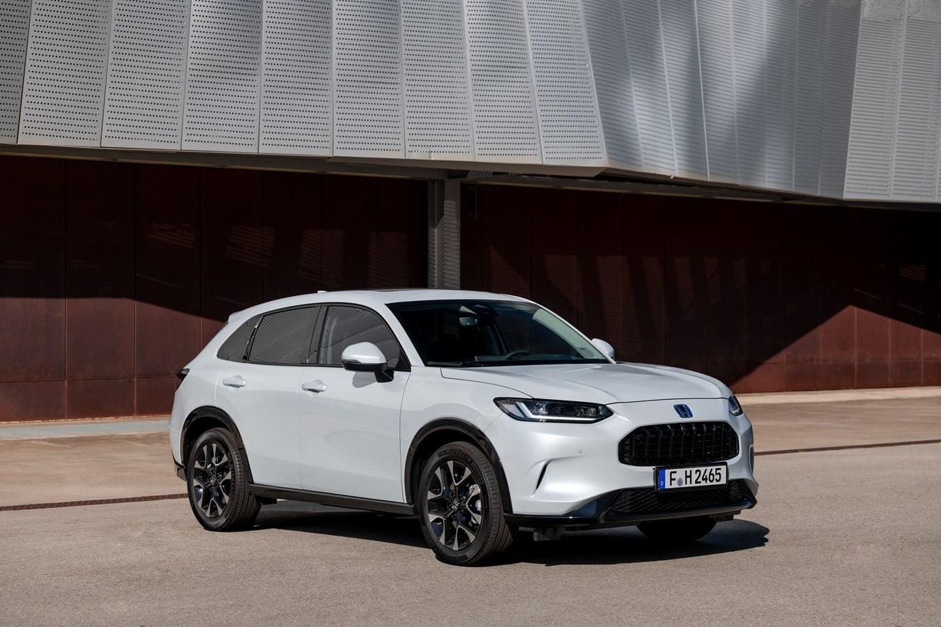 Honda ZR-V chegou à Europa e desembarca no Brasil ainda em 2023