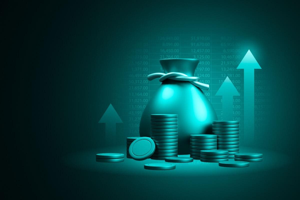 Uma forma de poupar dinheiro é priorizar a quitação de débitos com altas taxas de juros
