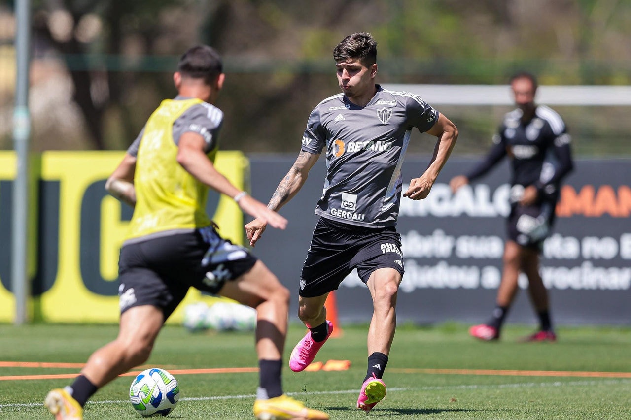 Isaac, atacante do Atlético