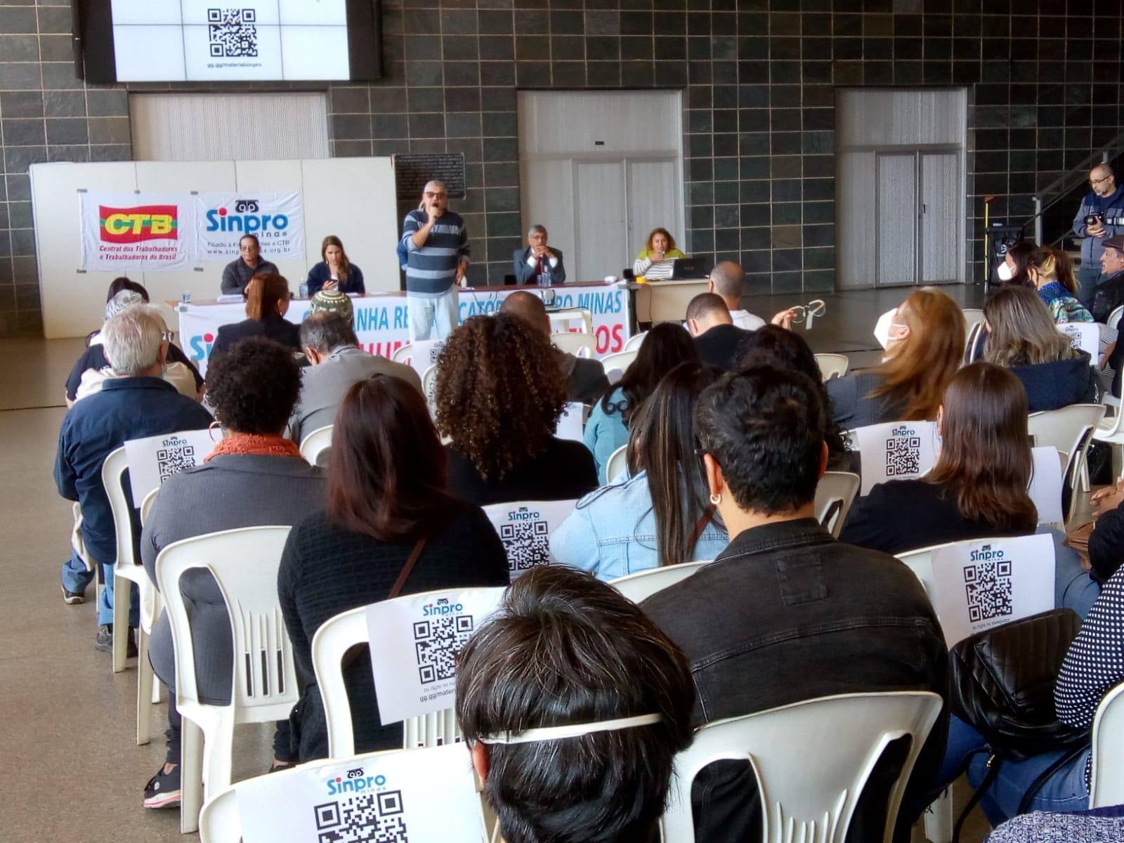 Manifestação dos professores das escolas particulares na Assembleia Legislativa MG