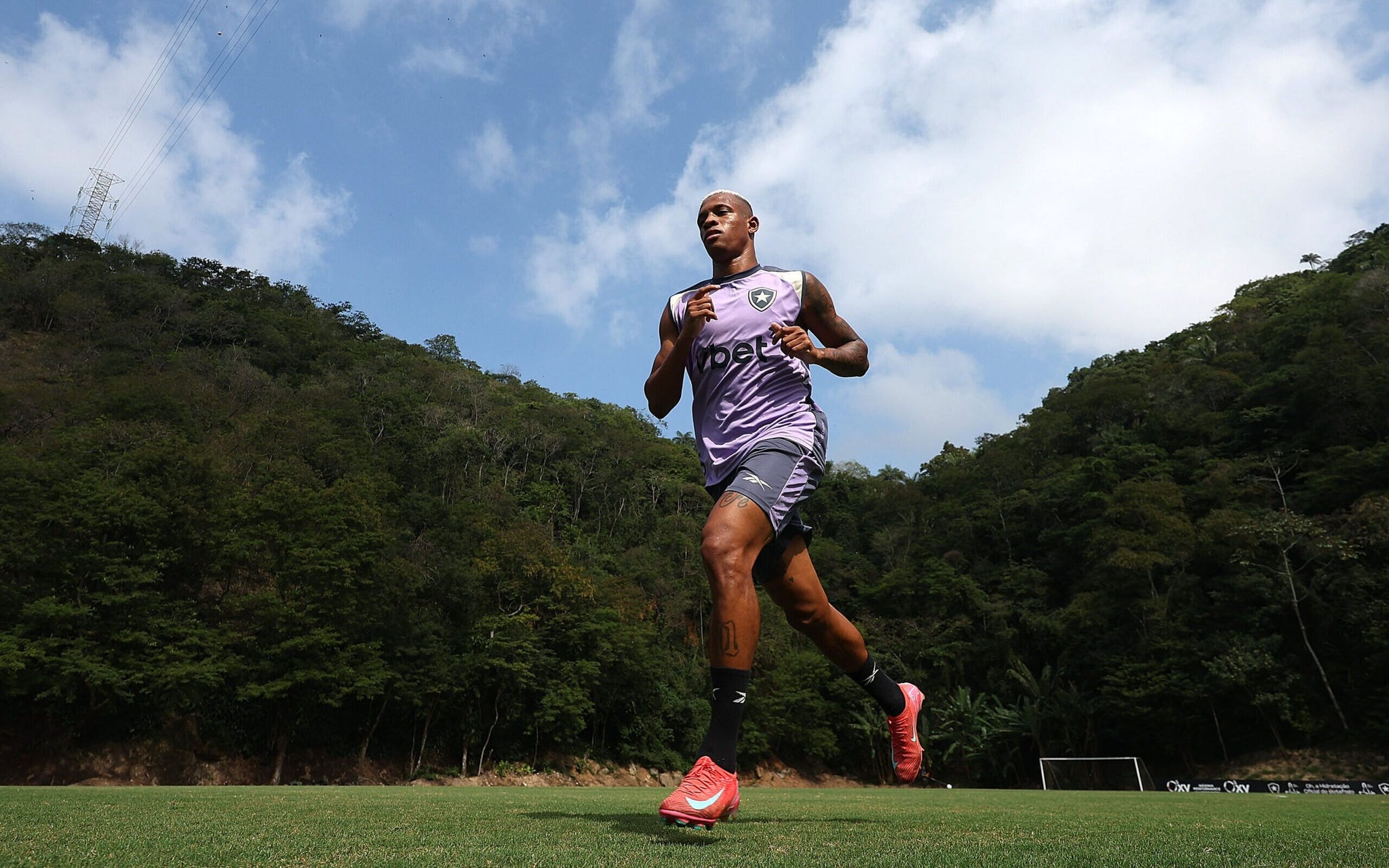 Danilo é a contratação mais cara da história do Botafogo (Foto: Vítor Silva/Botafogo)