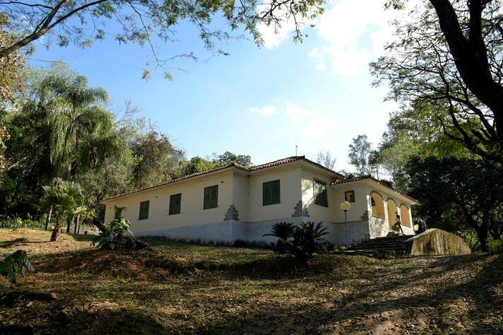 Vista da casa onde o médium Chico Xavier trabalhou durante 25 anos em pedro leopoldo - fazenda modelo