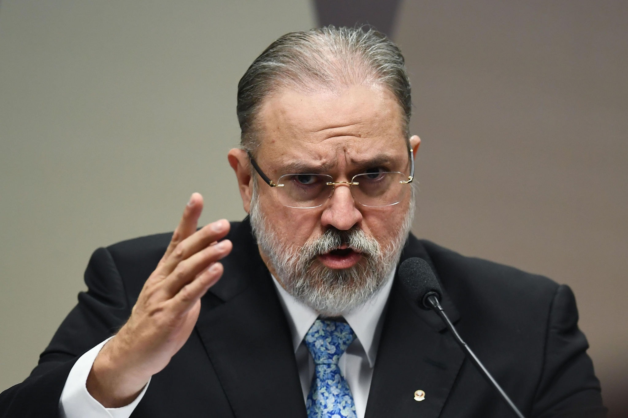 Senado aprova nome de Augusto Aras para a PGR