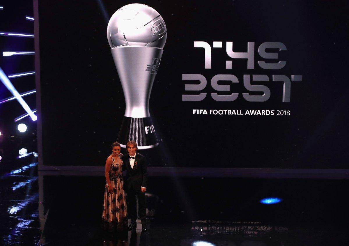 Miranda votou em Cristiano Ronaldo como melhor do ano; Tite escolheu Modric