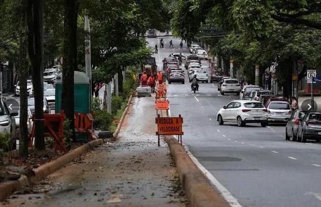 ciclovia na avenida afonso pena Obras da ciclovia na avenida Afonso Pena são alvo de ação na Justiça