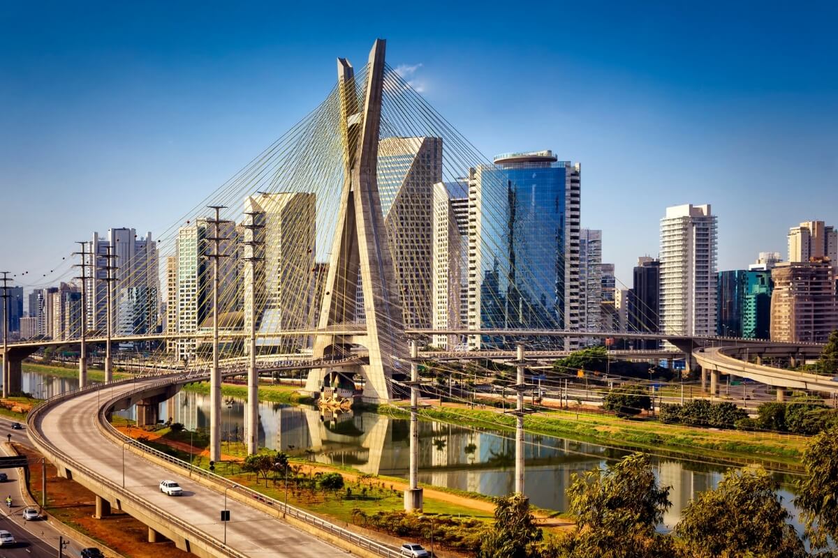 Em São Paulo, o PCC criou um banco para financiar campanhas eleitorais em cidades do Estado