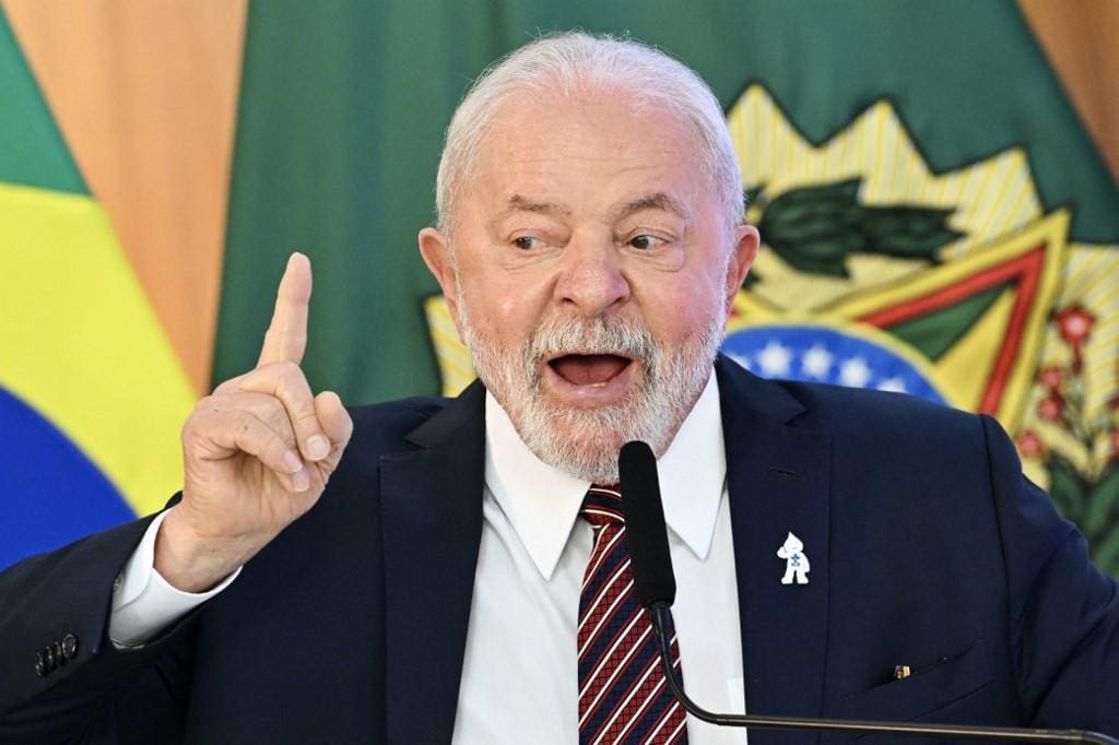 O presidente Luiz Inácio Lula durante discurso dos 100 dias de governo, no Palácio do Planalto