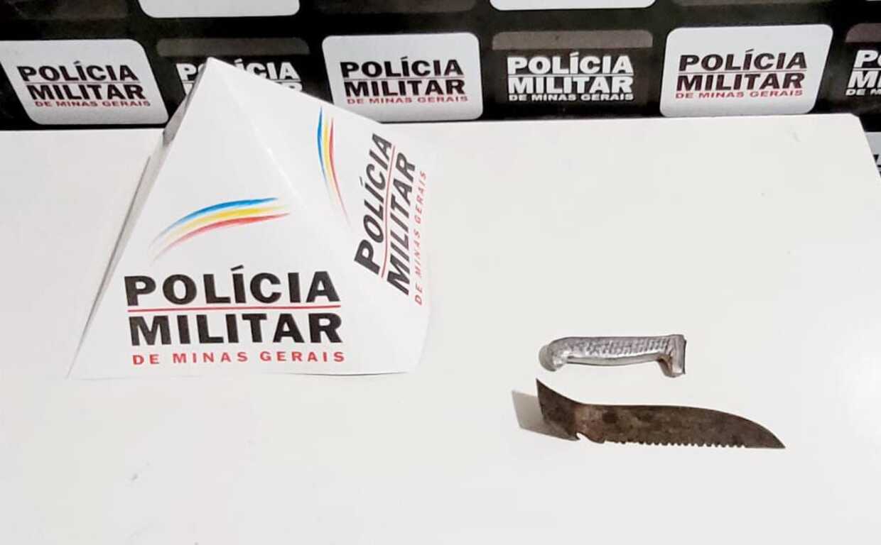 Faca artesanal usada no crime foi apreendida