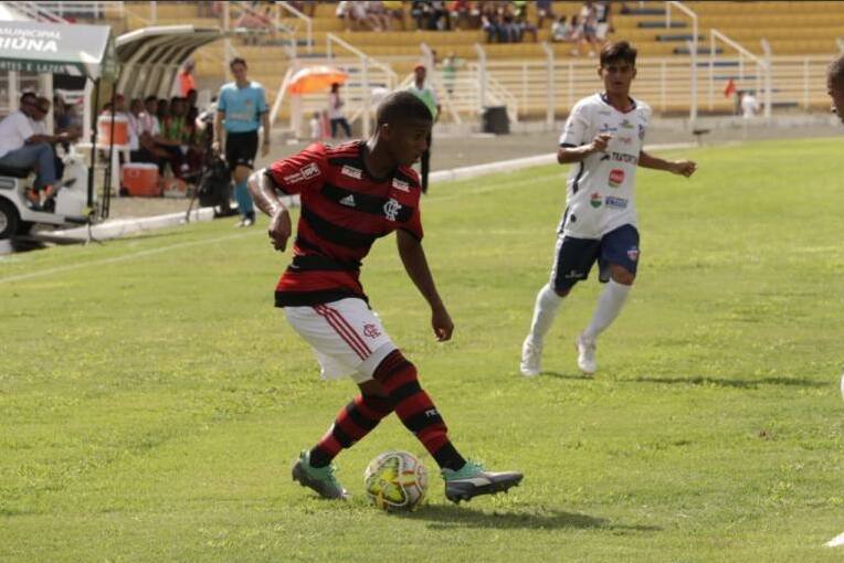 Equipe de base do Flamengo sofre derrota para o Trindade