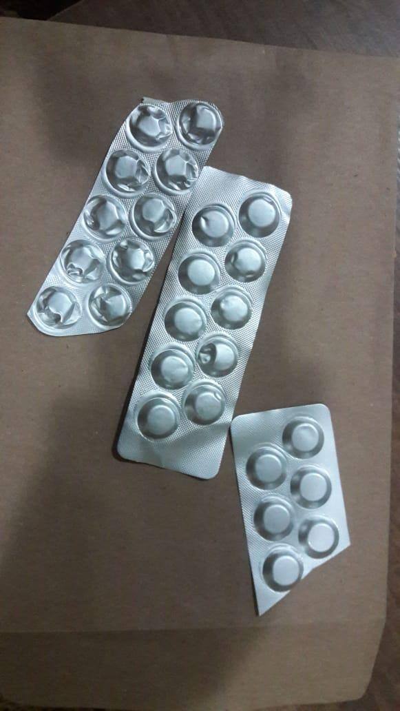 Mulher é presa vendendo comprimidos abortivos na internet