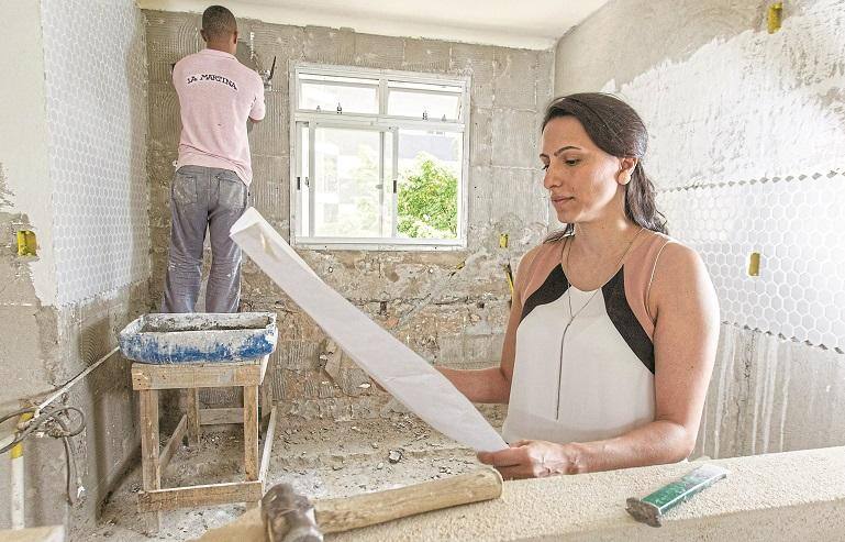 Demanda Não está faltando trabalho para a arquiteta Sônia Simão; projetos mais comuns são os de reformas nas residências