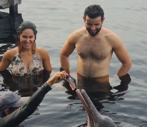 Isabelle e Matteus passeiam na Amazônia