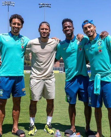 Jogadores da seleção se encontraram com Neymar