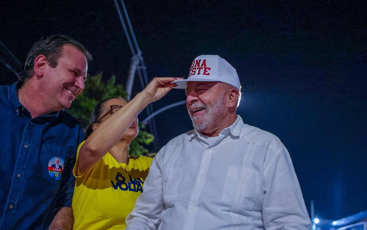 O prefeito Eduardo Paes (PSD) apoiou o presidente Luiz Inácio Lula da Silva (PT) durante a campanha contra o ex-presidente Jair Bolsonaro (PL)