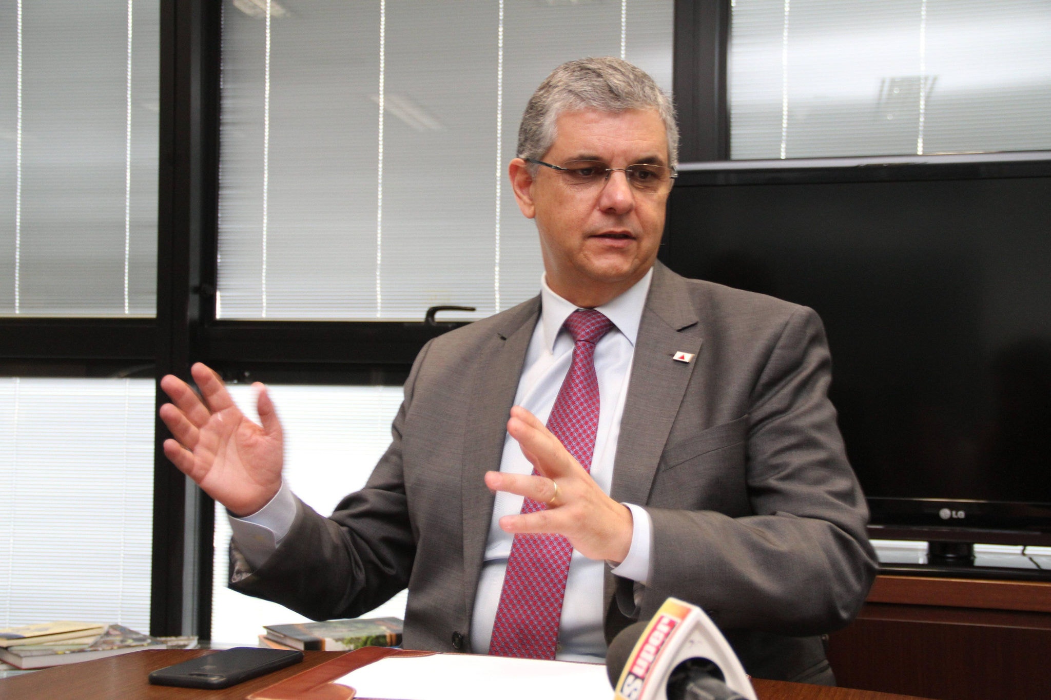 Gustavo Barbosa afirmou que o governo anterior deixou R$ 28 bilhões em restos a pagar no fim do ano passado