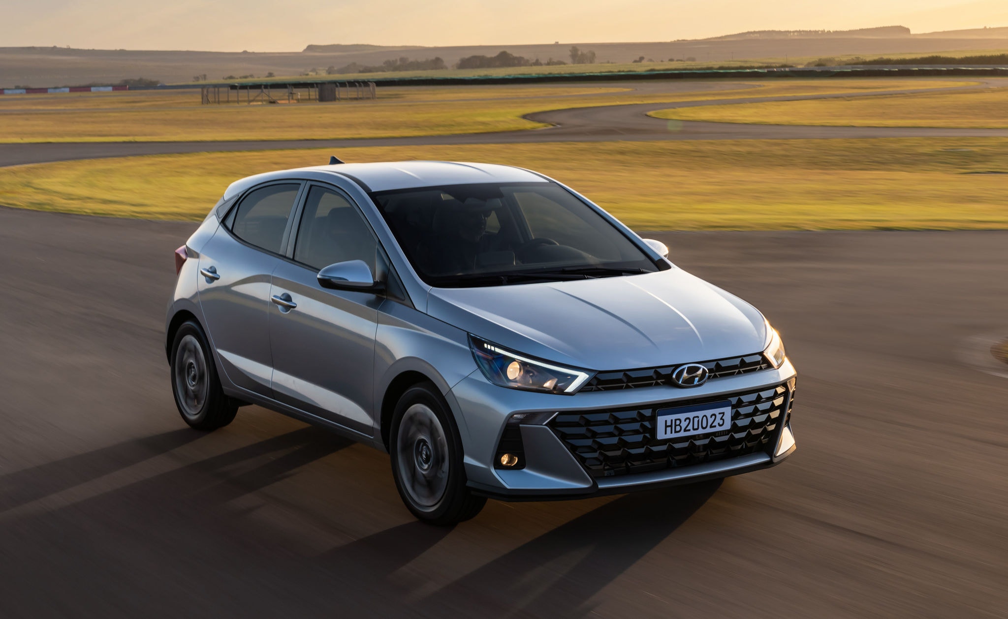 Linha 2025 do HB20 perdeu versão 1.0 turbo com câmbio manual