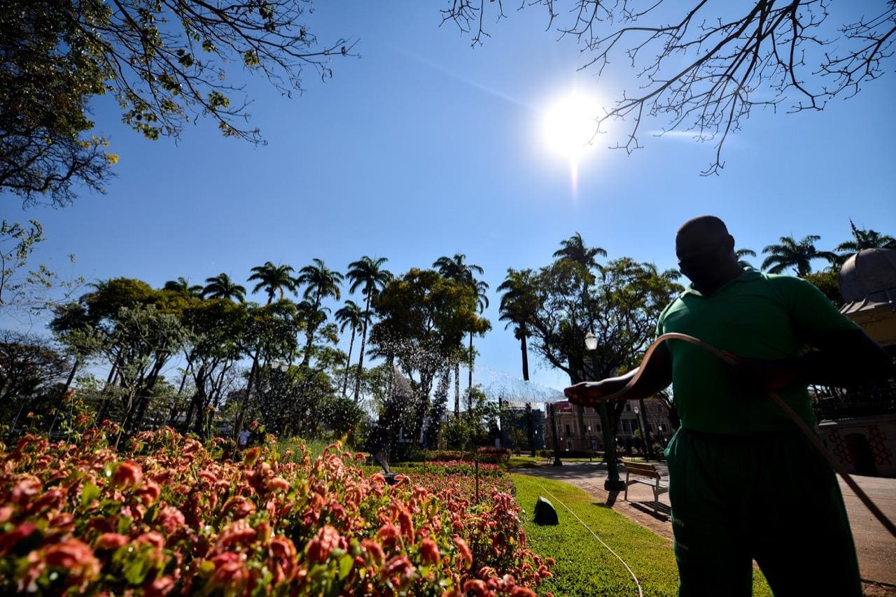 Fim de semana de calor e tempo seco em BH 