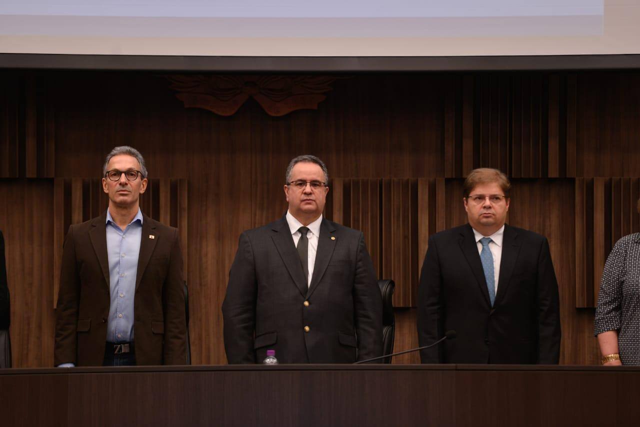 Coletiva sobre Apacs