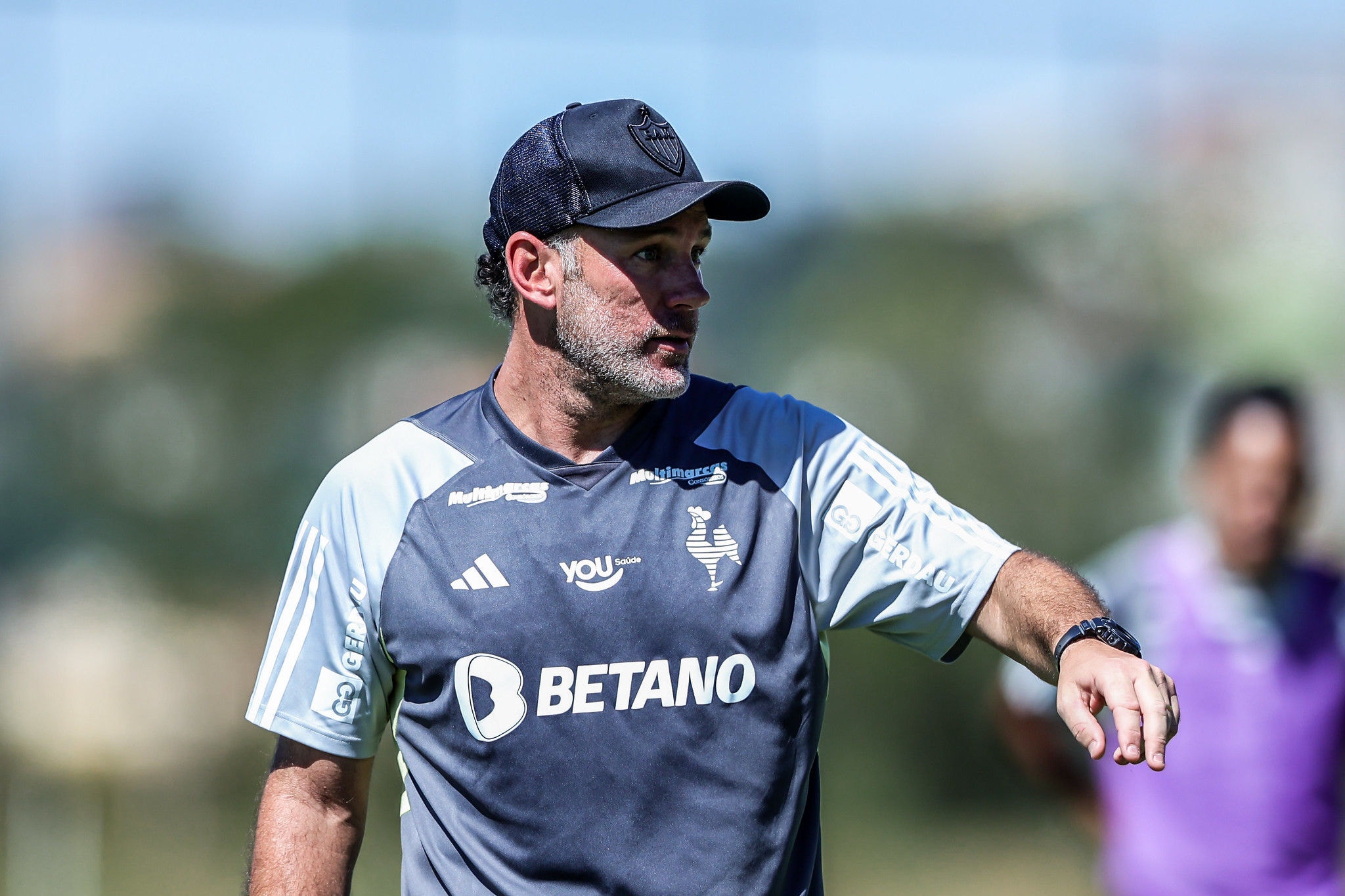 Técnico do Atlético, Gabriel Milito tem sofrido com os desfalques e falta de peças de reposição no elenco do Galo