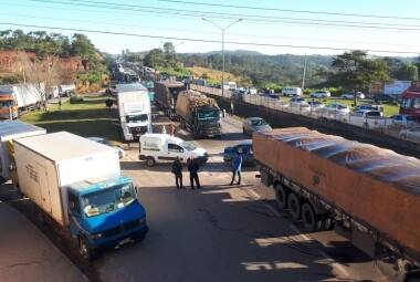 Protesto na BR-040 em Ribeirão das Neves