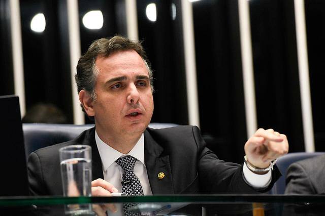Rodrigo Pacheco durante sessão do Senado