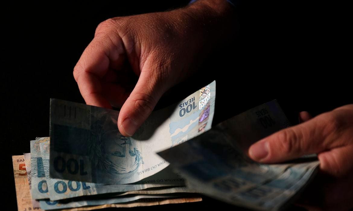 O pagamento de contribuição ao INSS dos contribuintes individuais, facultativos e donas de casa de baixa renda sobre um salário mínimo segue o novo piso nacional