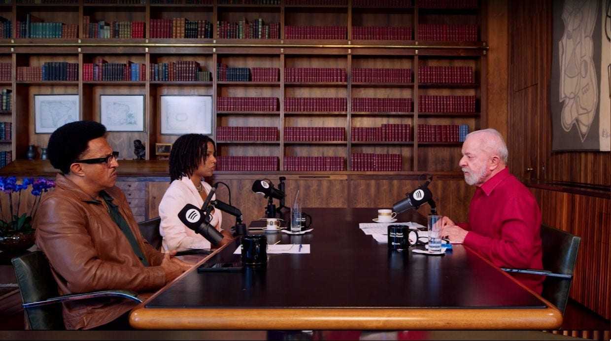 O presidente Lula participou do podcast “Mano a Mano” e reafirmou sua intenção de disputar a reeleição no pleito de 2026. 
