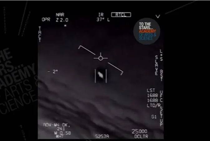 Marinha dos Estados Unidos confirma que vídeos de OVNIs são reais