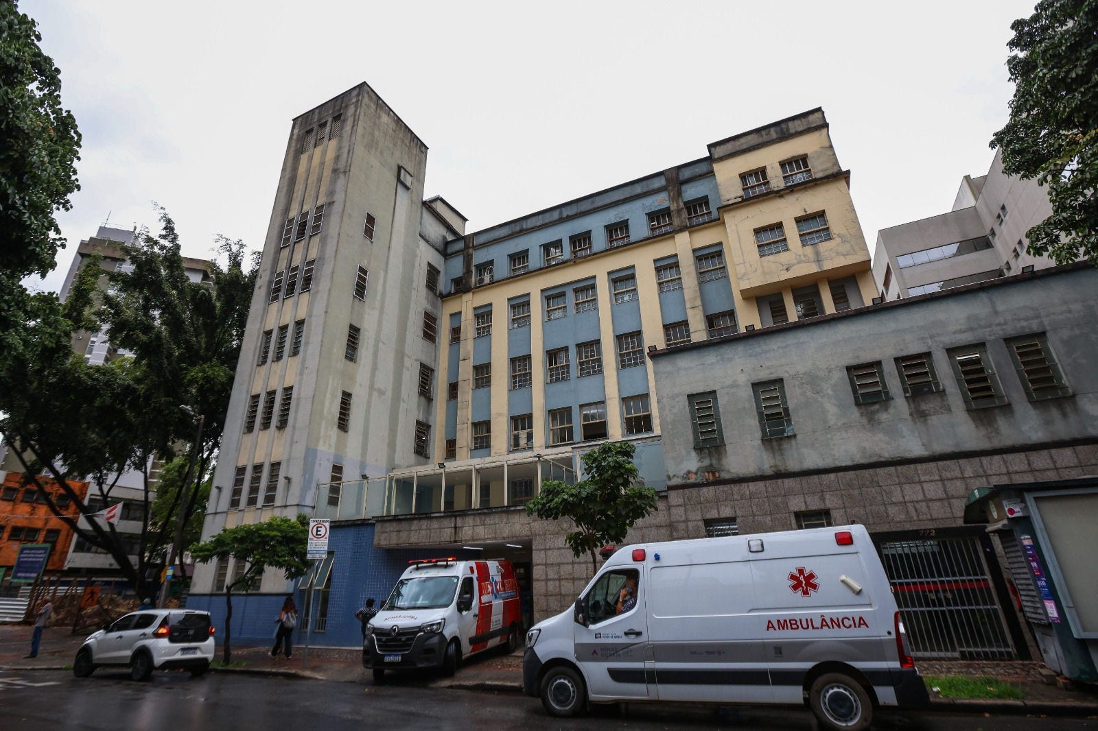 Servidores denunciam que pacientes aguardam até duas semanas