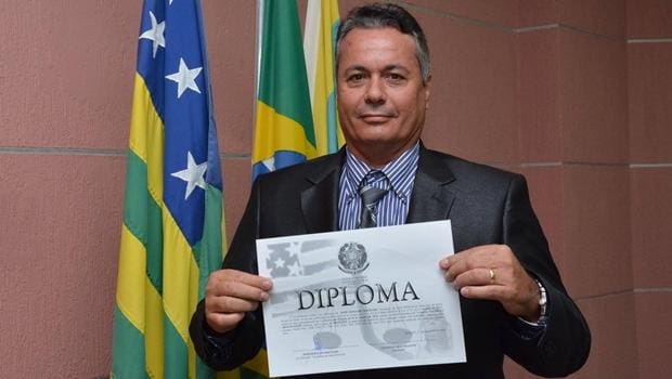 Naçoitan Araújo Leite tem histórico de abusos de poder e de violência, além de problemas com a Justiça Eleitoral
