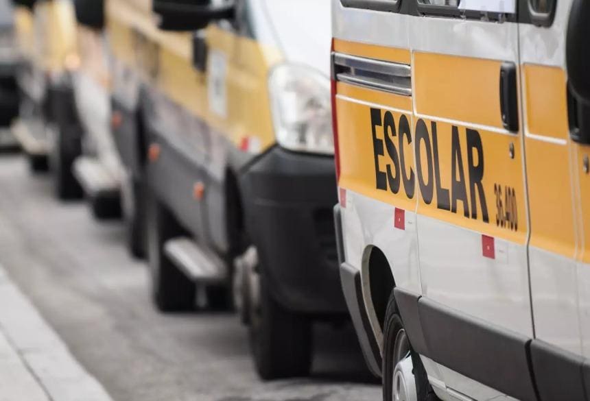 Criança foi esquecida dentro de van escolar em Barão de Cocais